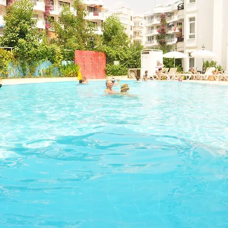 Отель Xeno Club Mare